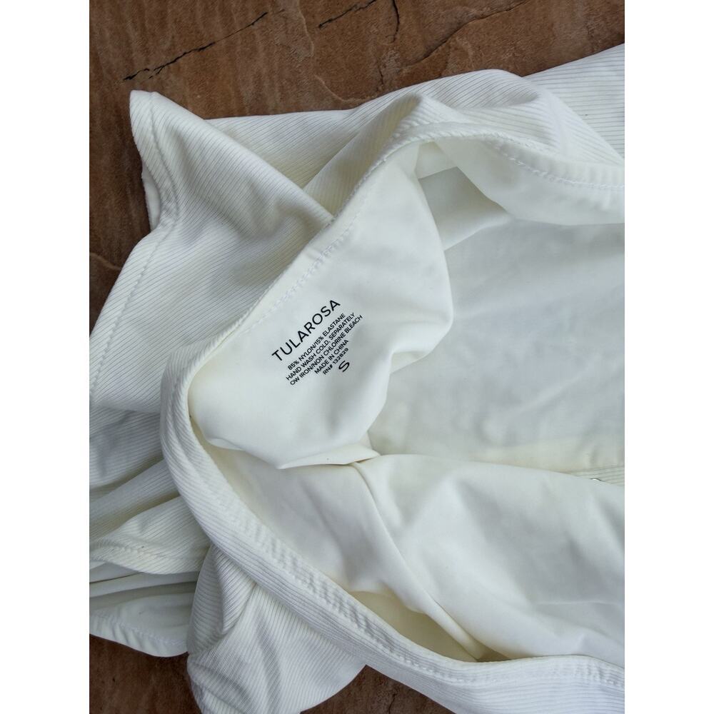 Tularosa Cream Ribbed Button Up Front Bodysuit Small Off White Sleeveless - Picture 3 of 3